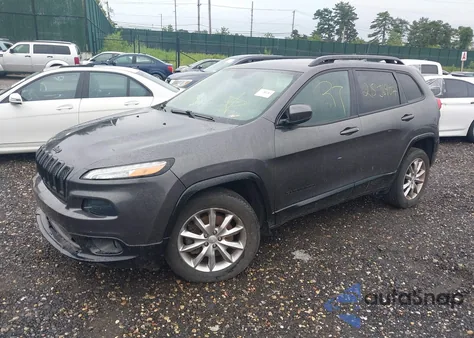 2018 Jeep Cherokee Latitude Tech Connect 4X4 from USA, damaged, VIN 1C4PJMCB7JD599098